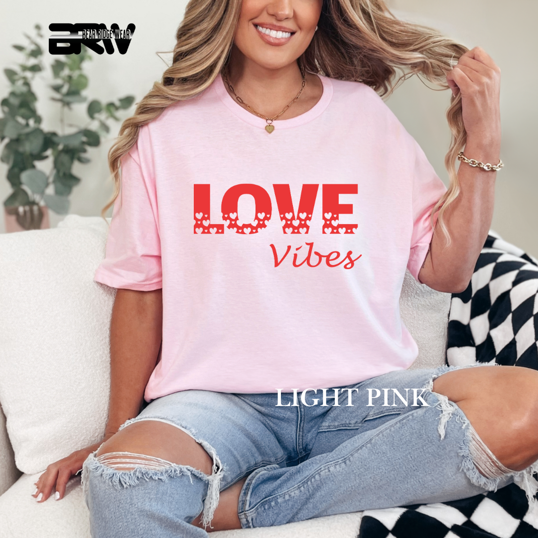 'Love Vibes' Tee