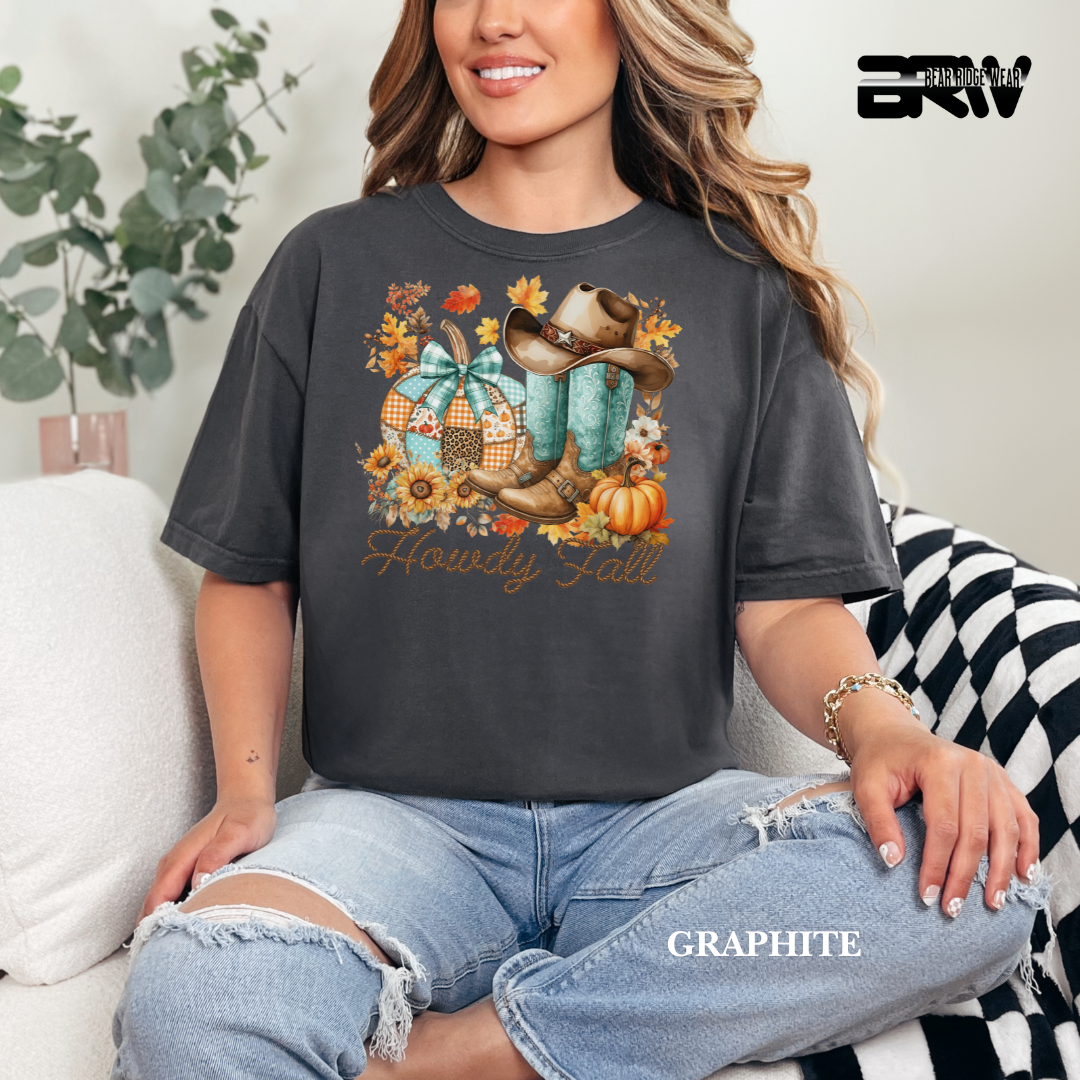 'Howdy Fall-Patchwork' Fall Tee