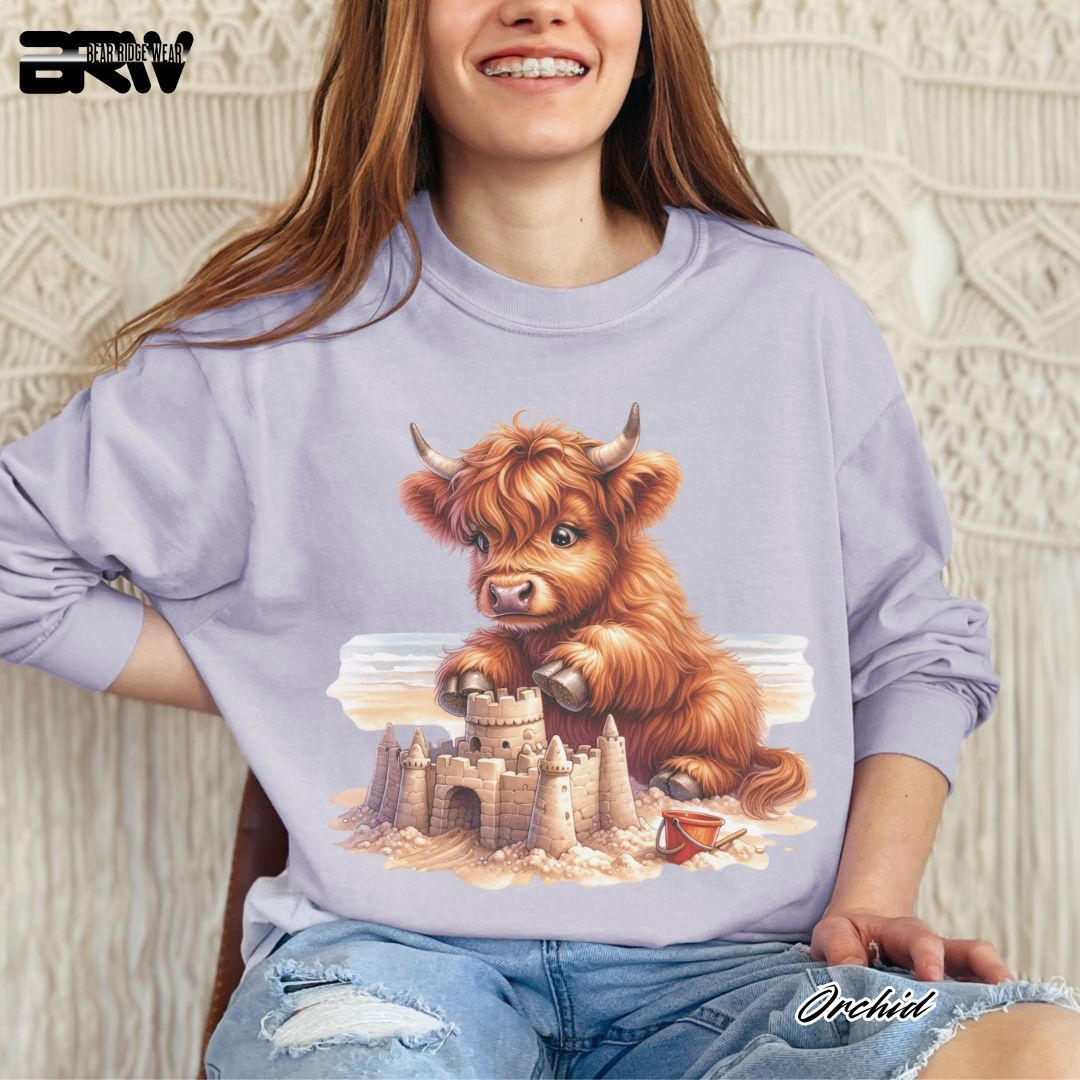 'Highland Cow-Sandcastle' Summer Long Sleeve Tee