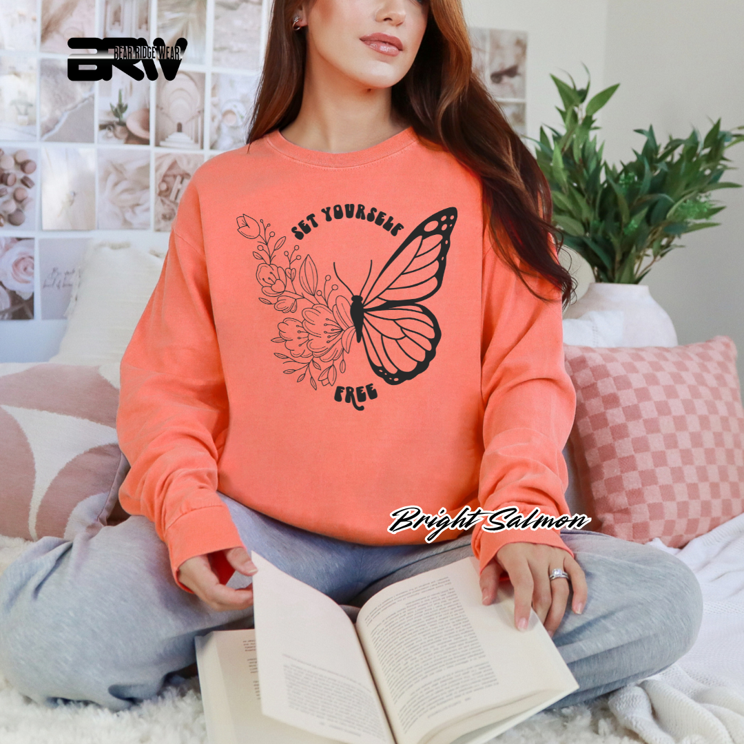 'Set Yourself Free' Long Sleeve Tee
