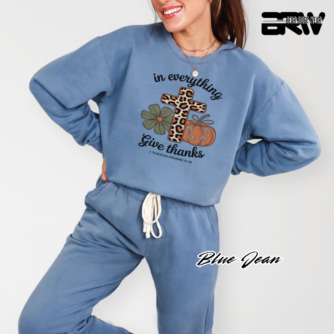 'In Everything Give Thanks' Fall Crewneck Sweatshirt
