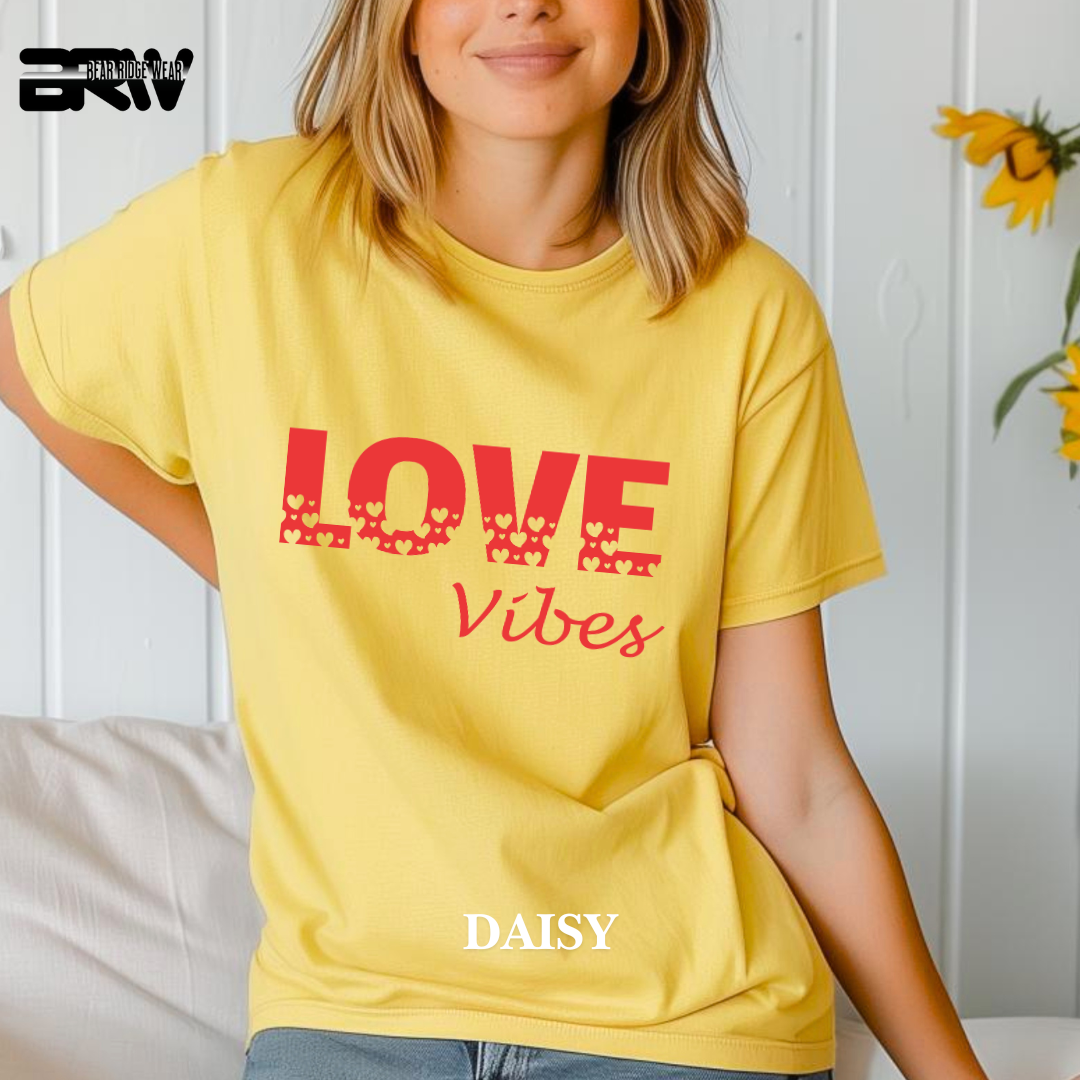 'Love Vibes' Tee