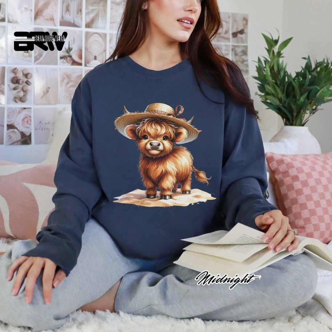 'Highland Cow-Sun Hat' Summer Long Sleeve Tee