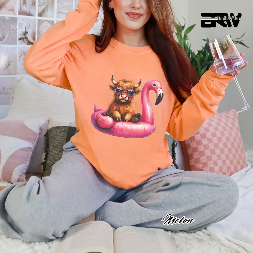 'Highland Cow Beach-Flamingo Float' Summer Long Sleeve Tee