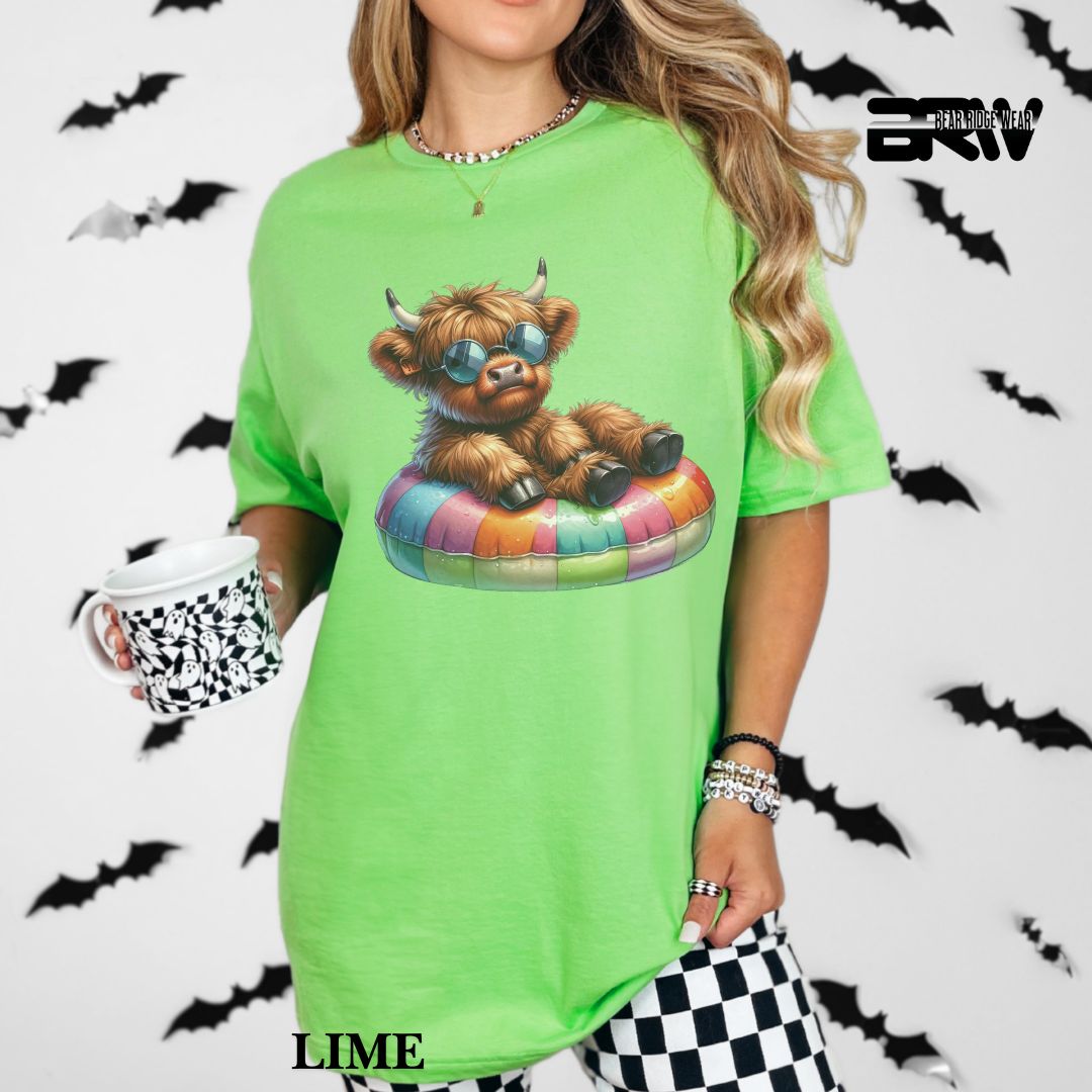 'Highland Cow- Float' Summer Tee