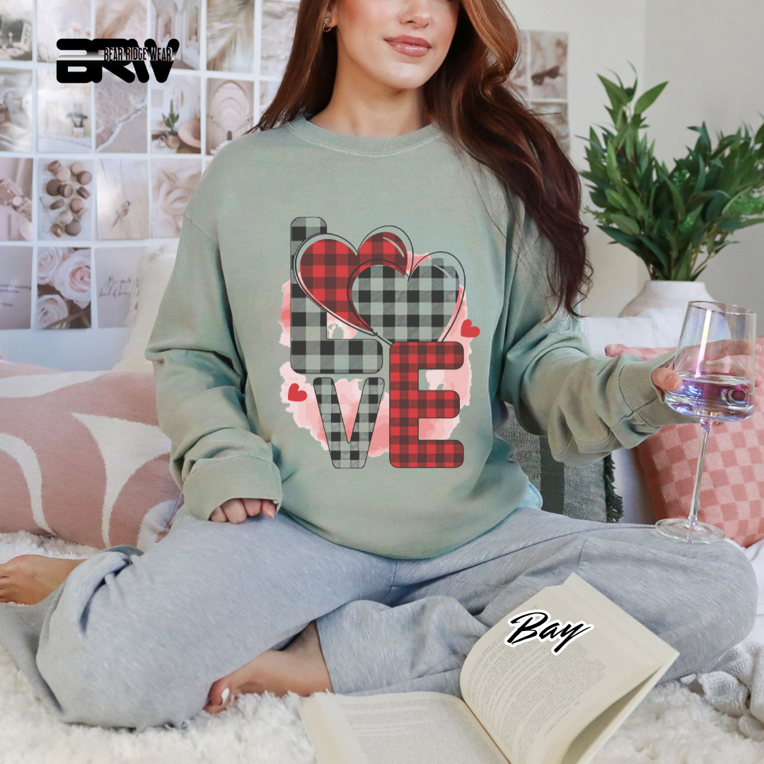 'Love' Long Sleeve Tee