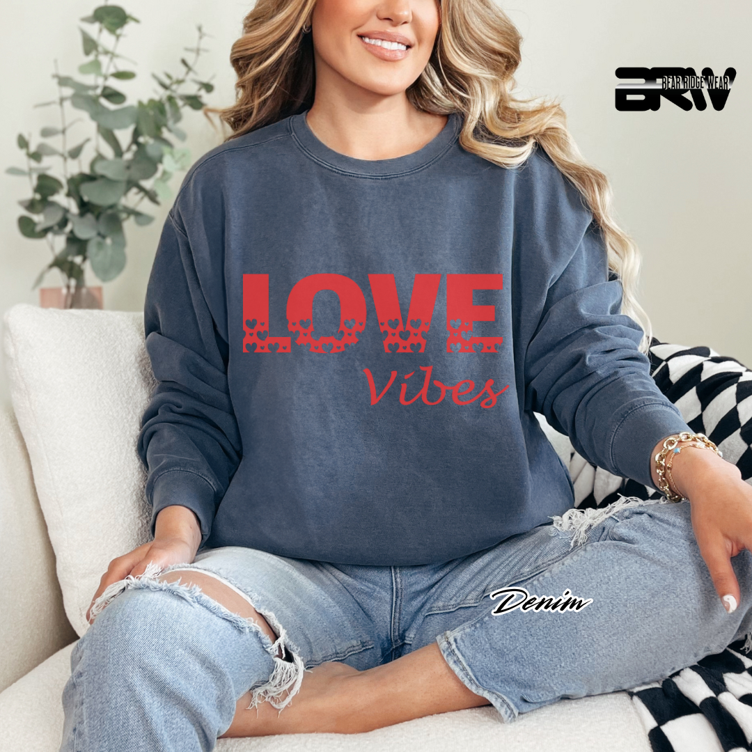 'Love Vibes' Long-Sleeve Tee