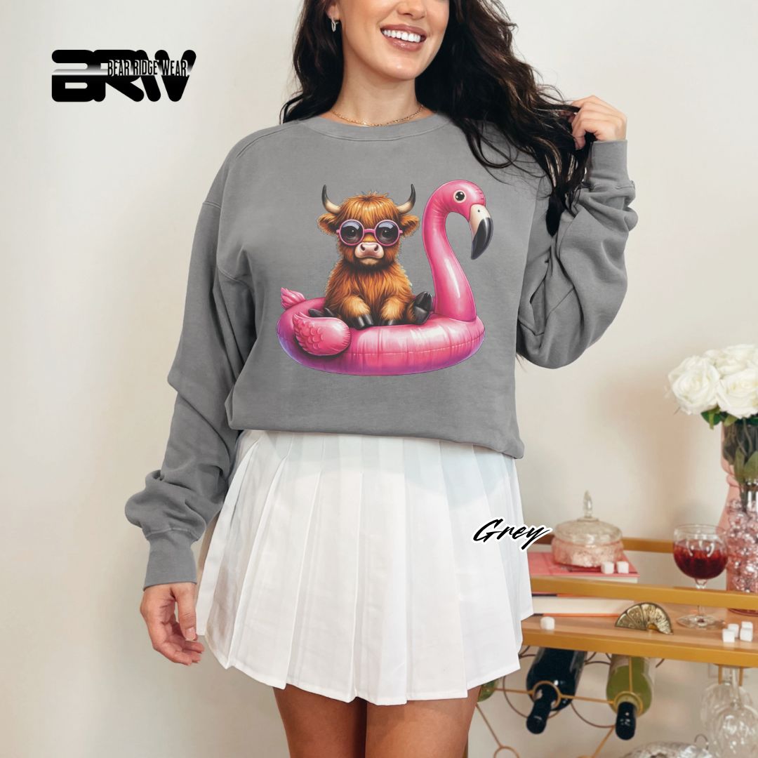 'Highland Cow-Flamingo Float' Summer Crewneck Sweatshirt