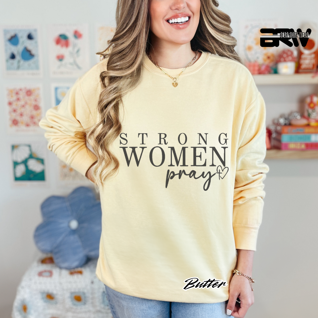 'Strong Woman Pray' Long-Sleeve Faith Tee