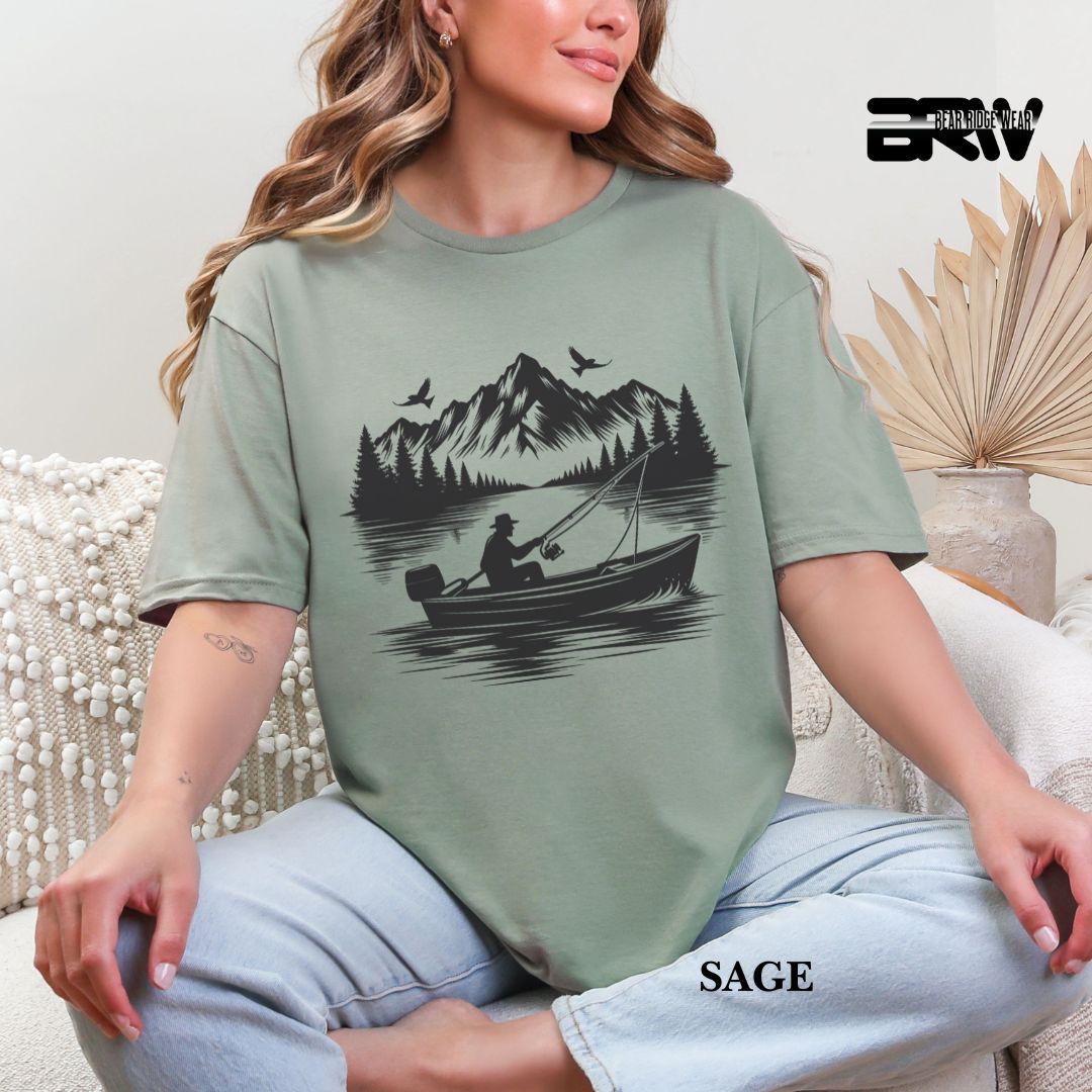 'Boat In The Lake' Everyday Tee