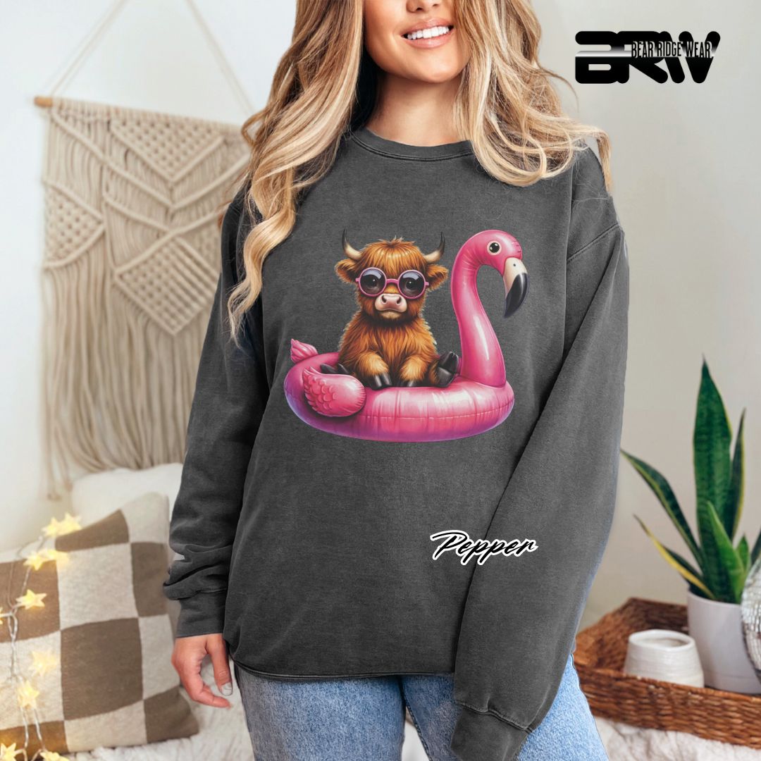 'Highland Cow-Flamingo Float' Summer Crewneck Sweatshirt