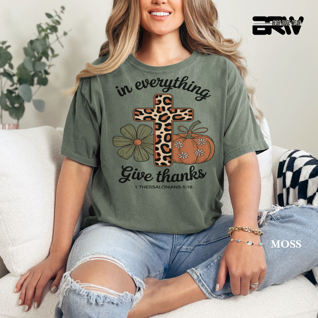 'In Everything Give Thanks' Fall Tee