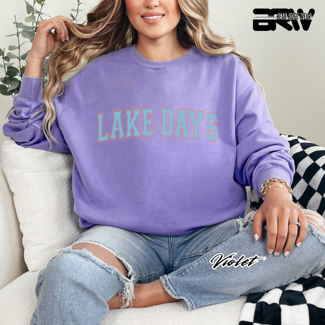 'Lake Days' Summer Crewneck Sweatshirt