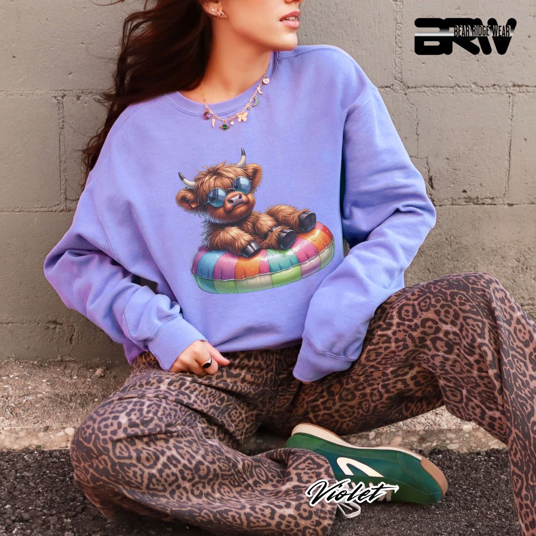 'Highland Cow-Float-Sunglasses' Summer Crewneck Sweatshirt