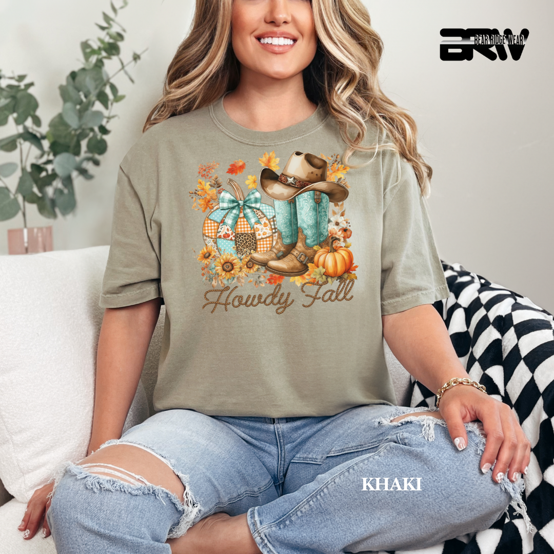 'Howdy Fall-Patchwork' Fall Tee