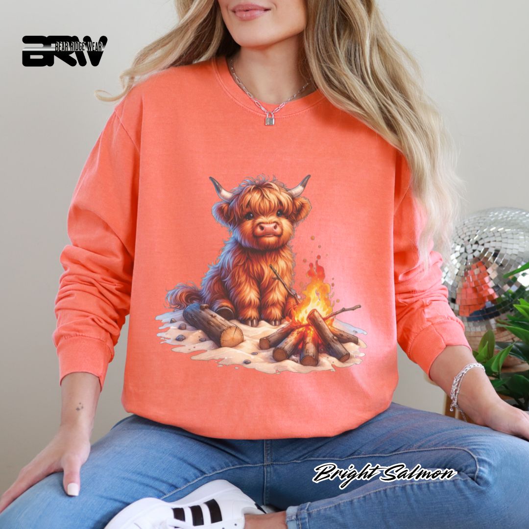 'Highland Cow Beach-Bonfire' Summer Long Sleeve Tee