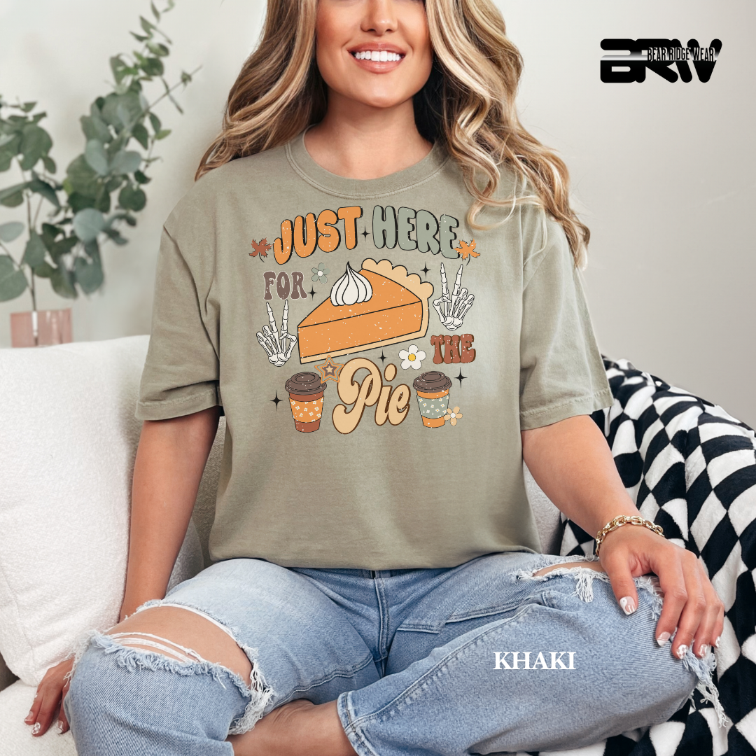 'Just Here For The Pie' Fall Tee