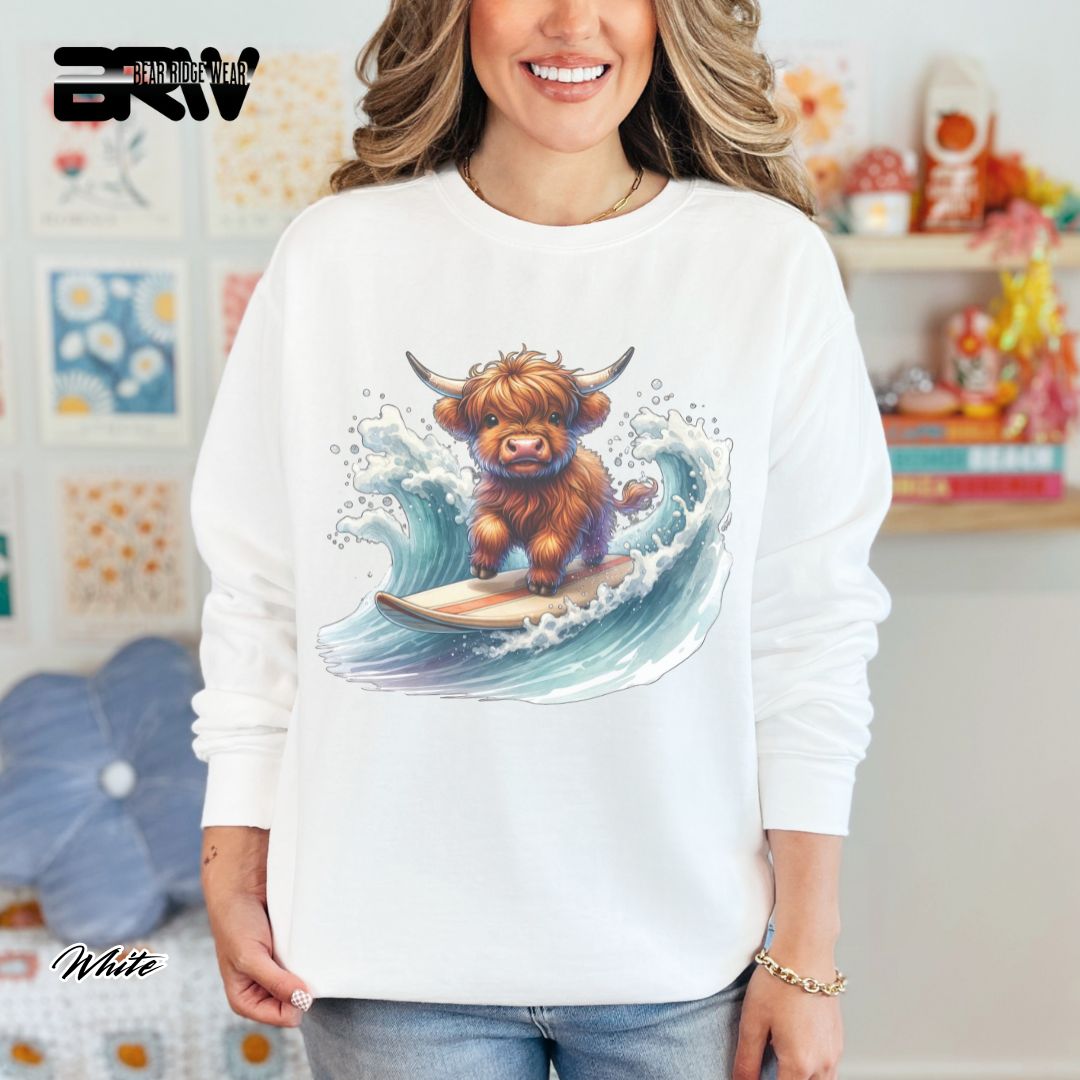 'Highland Cow-Surfing' Summer Crewneck Sweatshirt
