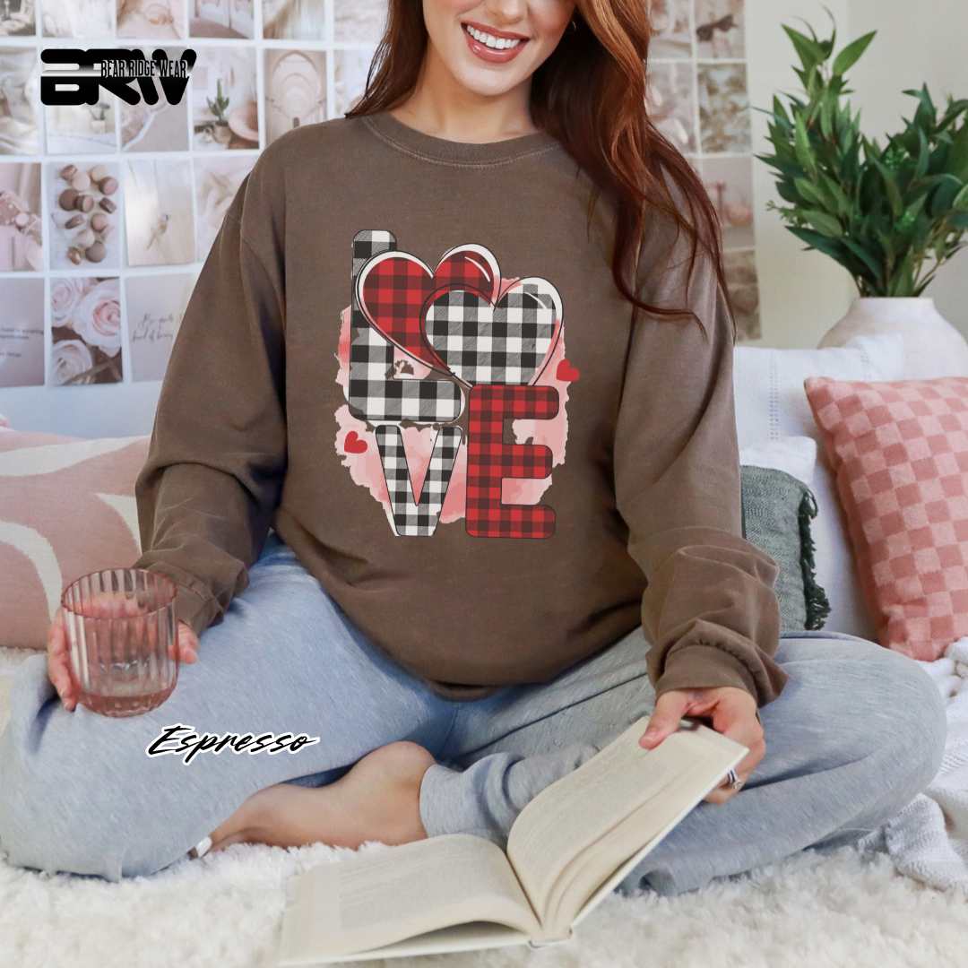 'Love' Long Sleeve Tee