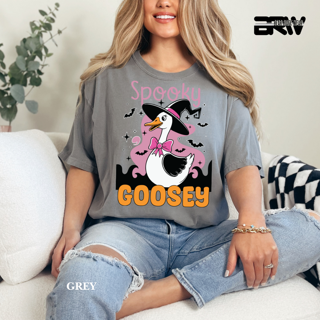 'Spooky Goosey' Fall Tee