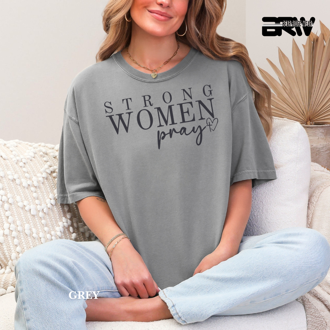 'Strong Women Pray' Faith Tee