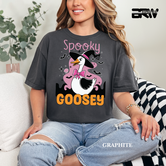 'Spooky Goosey' Fall Tee