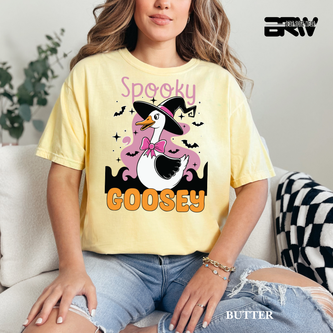 'Spooky Goosey' Fall Tee