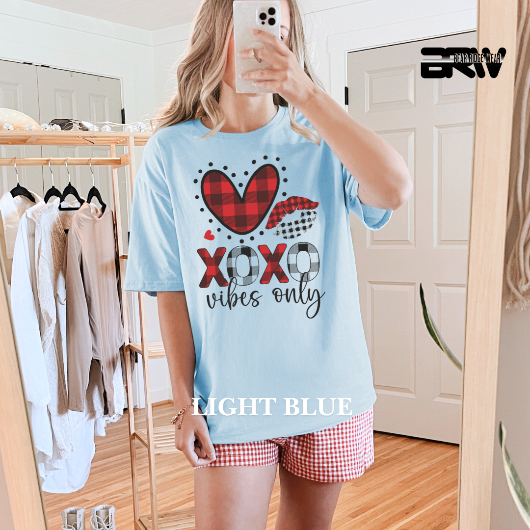 'Xoxo Vibes Only' Tee