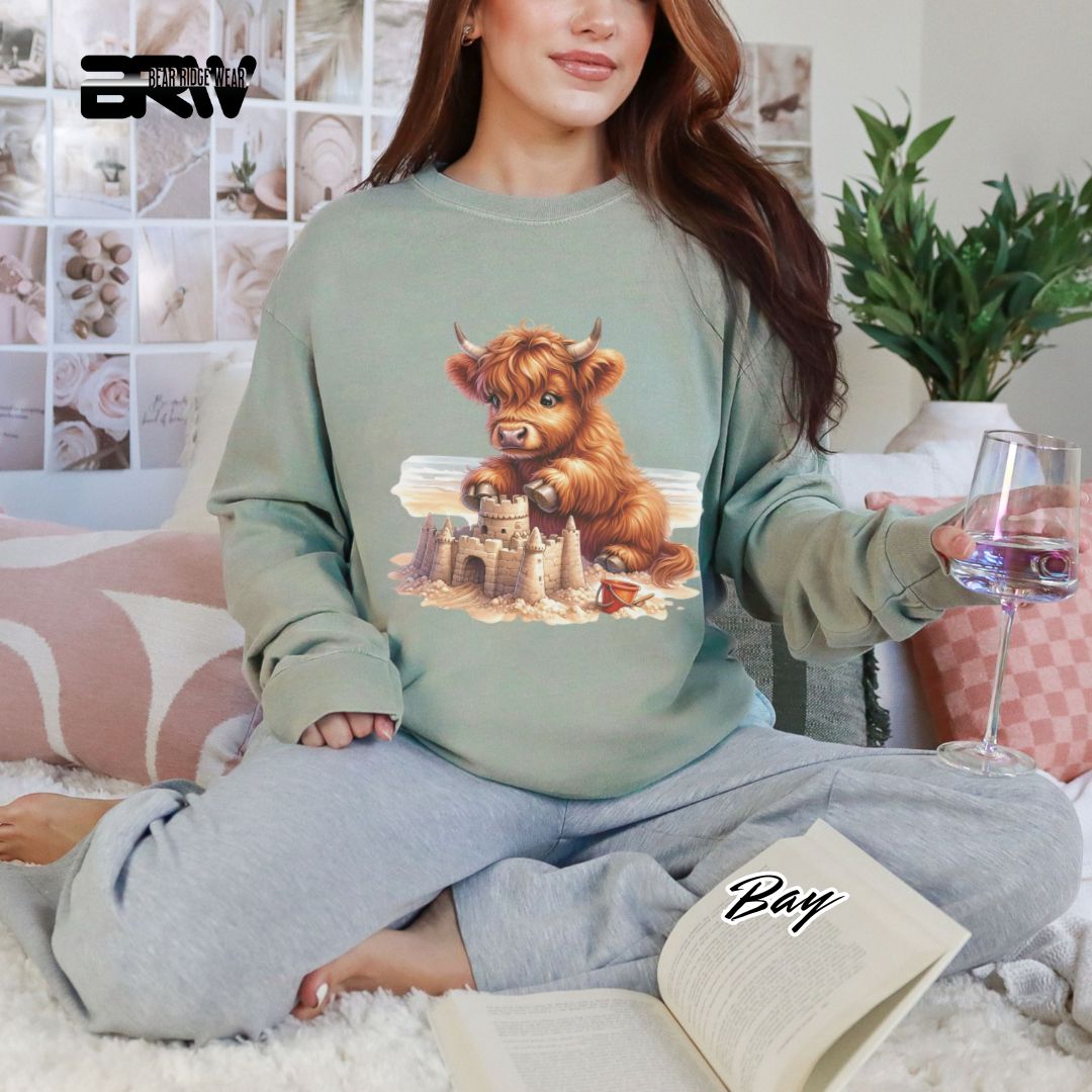 'Highland Cow-Sandcastle' Summer Long Sleeve Tee