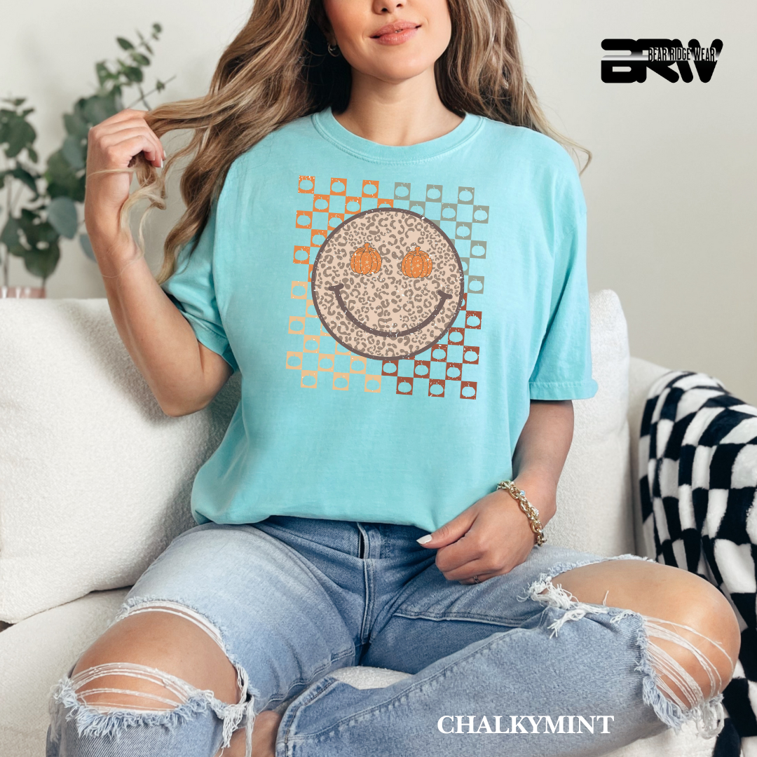 'Happy Face Pumpkin Eyes' Fall Tee