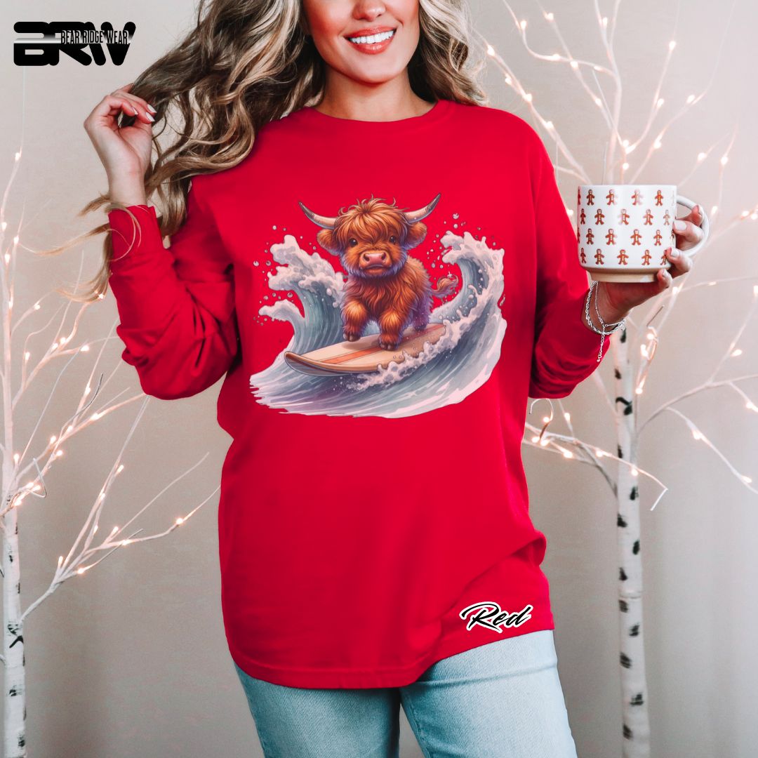 'Highland Cow- Surfing' Summer Long Sleeve Tee