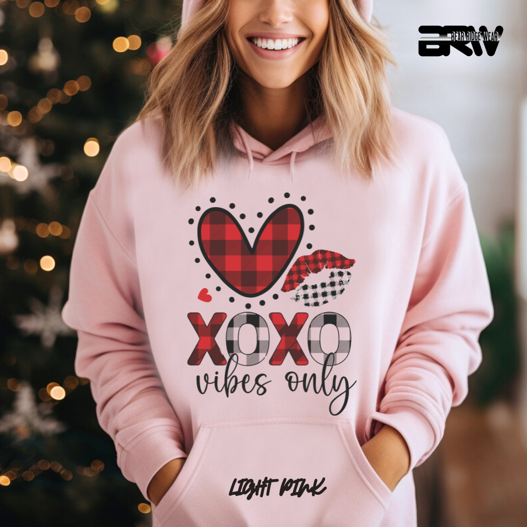 'Xoxo Vibes Only' Hoodie
