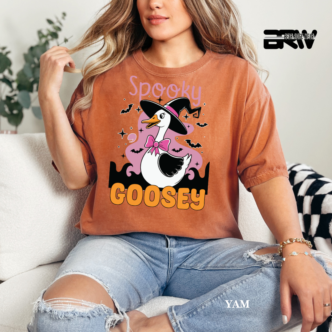 'Spooky Goosey' Fall Tee
