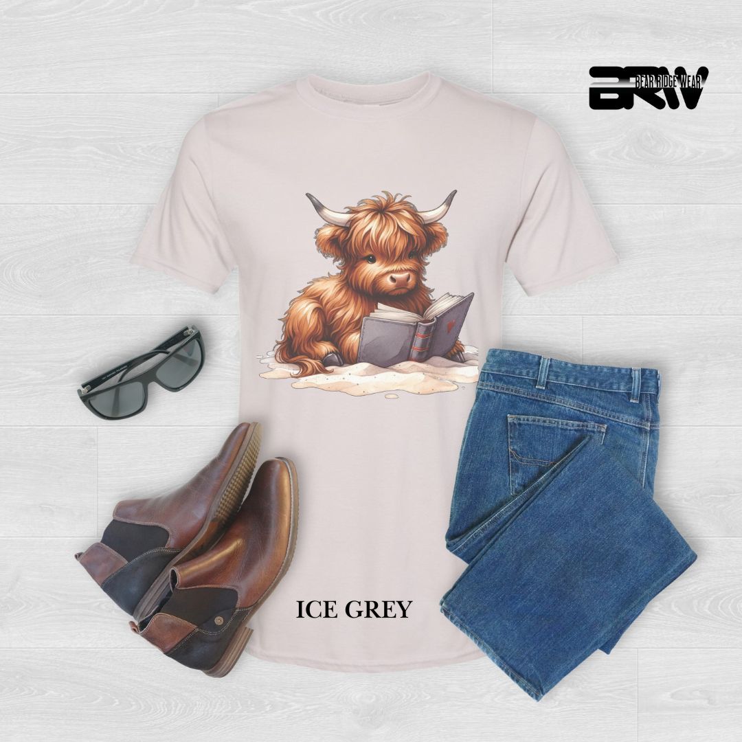'Highland Cow-Beach-Book' 2 Summer Tee