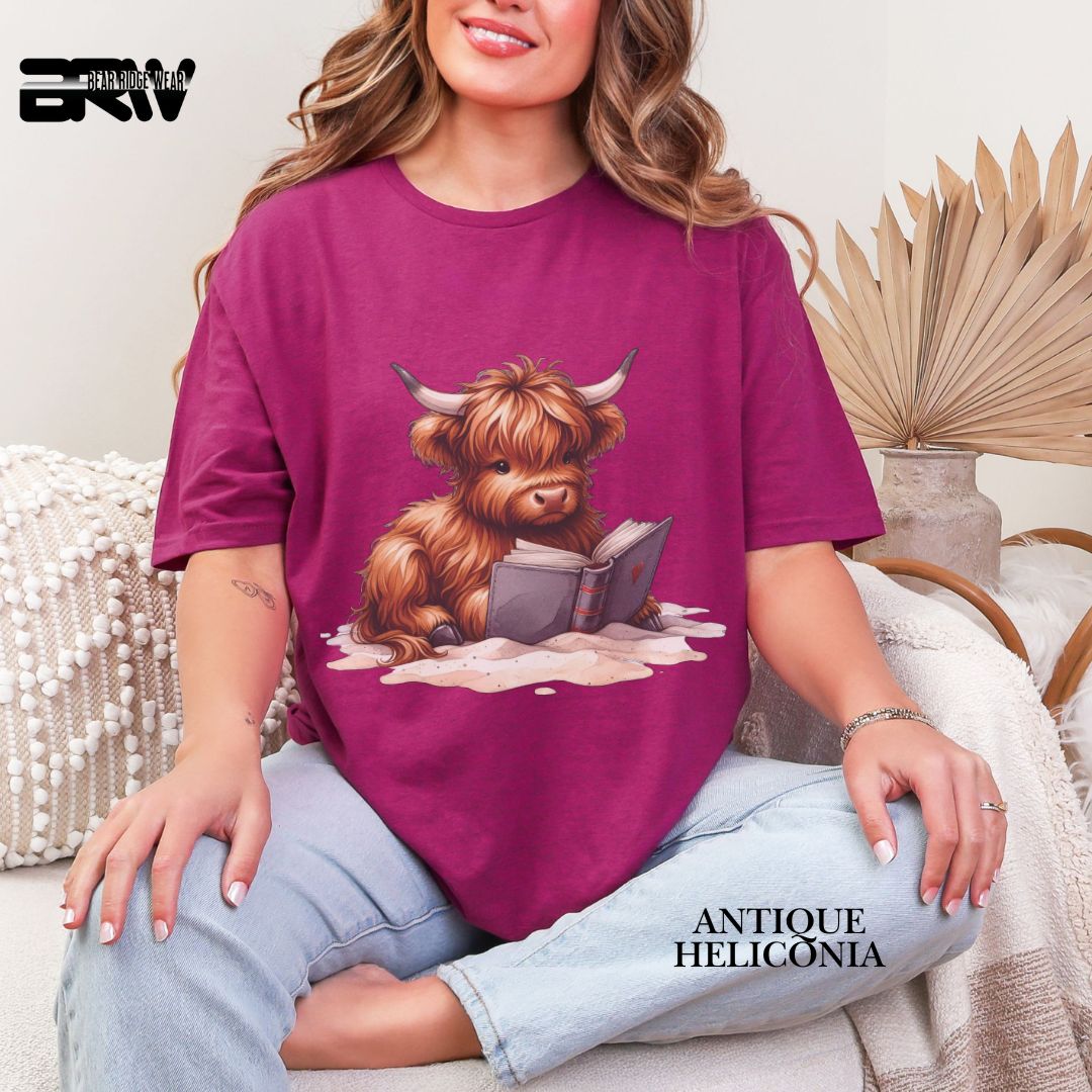 'Highland Cow-Beach-Book'  Summer Tee