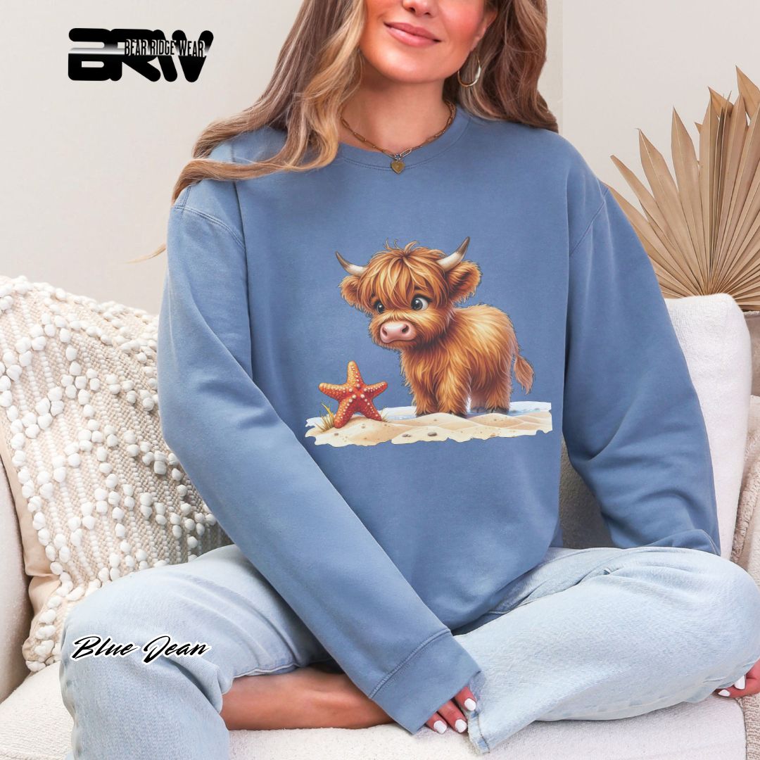 'Highland Cow-Starfish' Summer Crewneck Sweatshirt