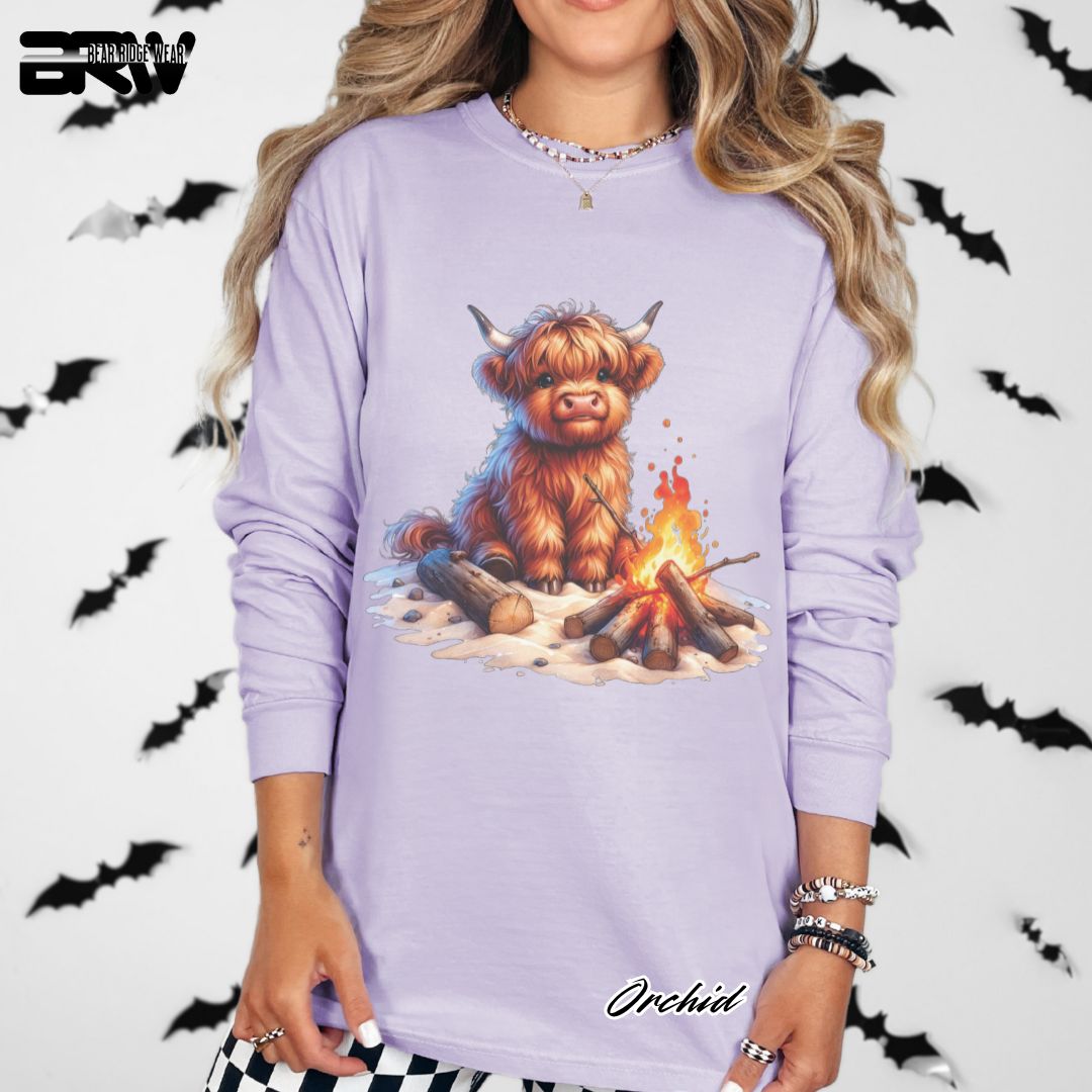 'Highland Cow Beach-Bonfire' Summer Long Sleeve Tee