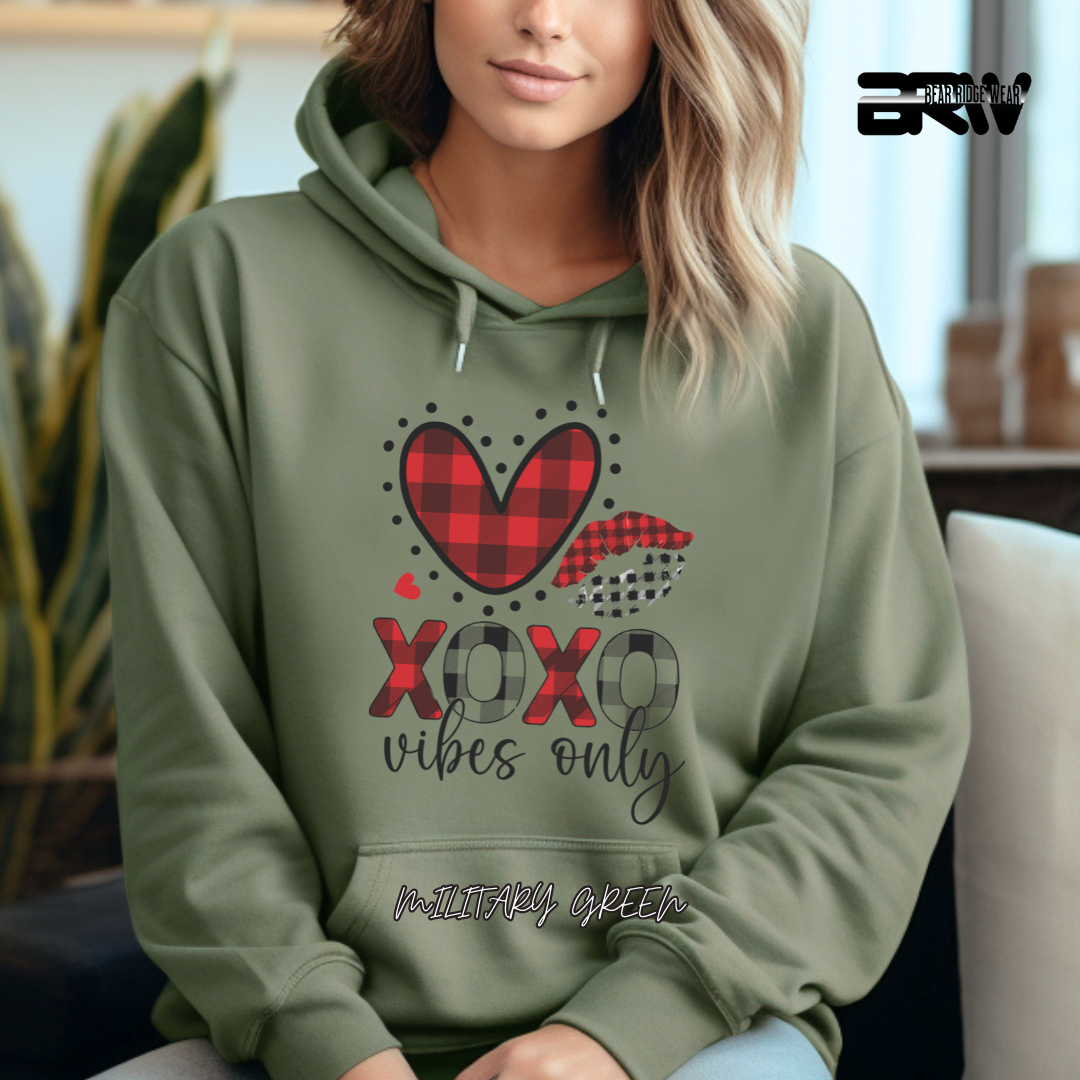 'Xoxo Vibes Only' Hoodie
