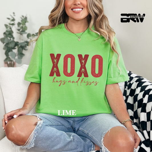 'Xoxo Hugs and Kisses' Tee
