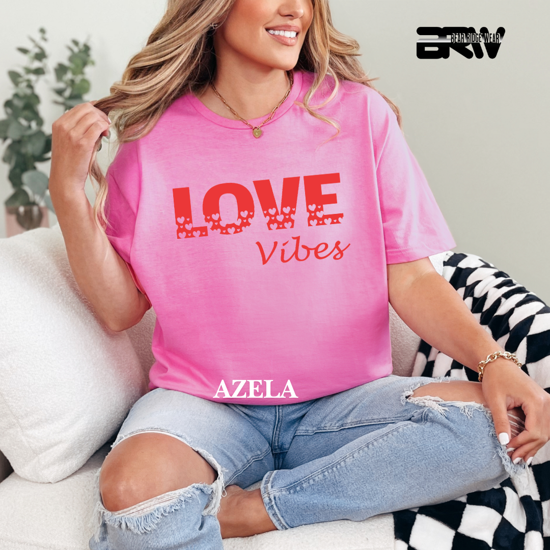 'Love Vibes' Tee