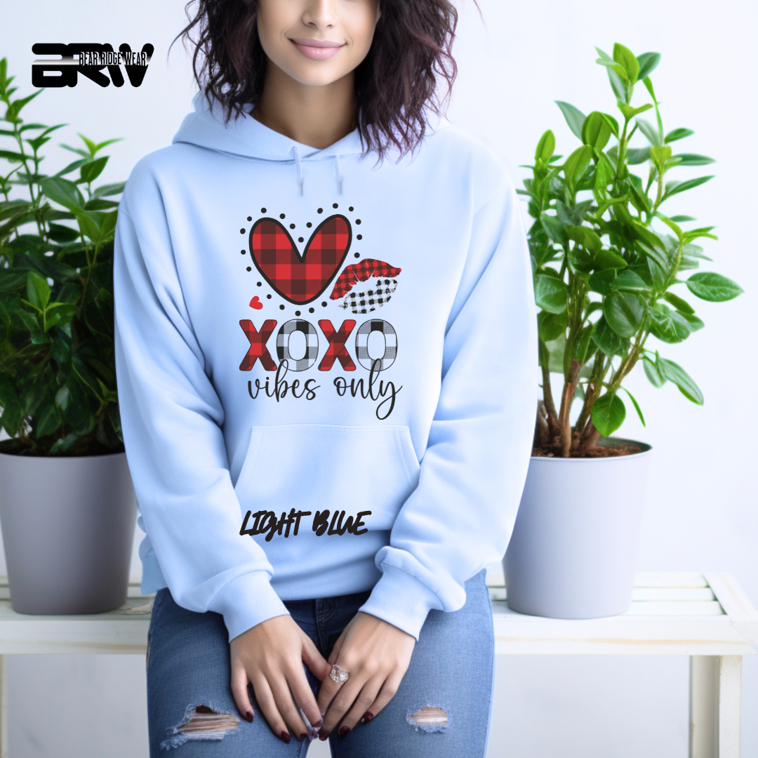 'Xoxo Vibes Only' Hoodie