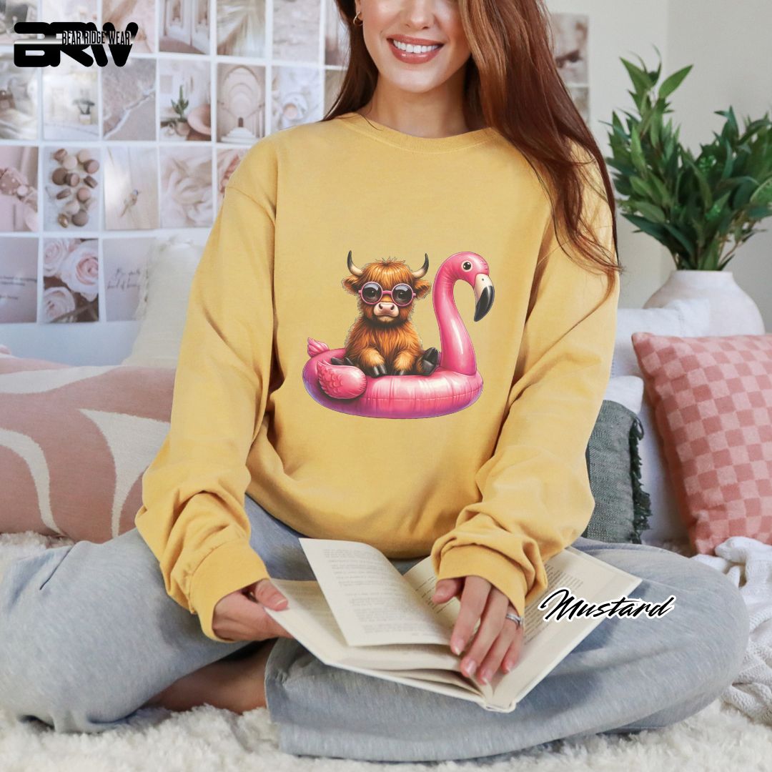 'Highland Cow Beach-Flamingo Float' Summer Long Sleeve Tee