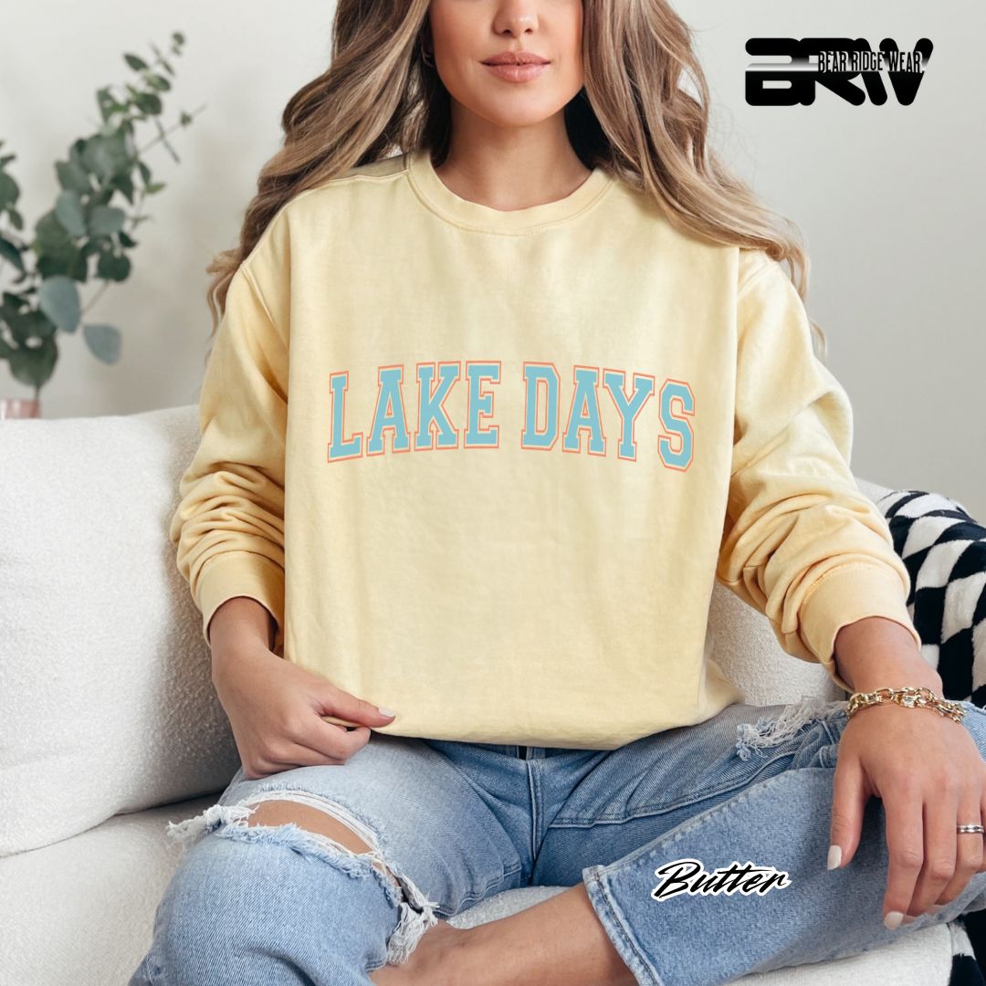 'Lake Days' Summer Crewneck Sweatshirt