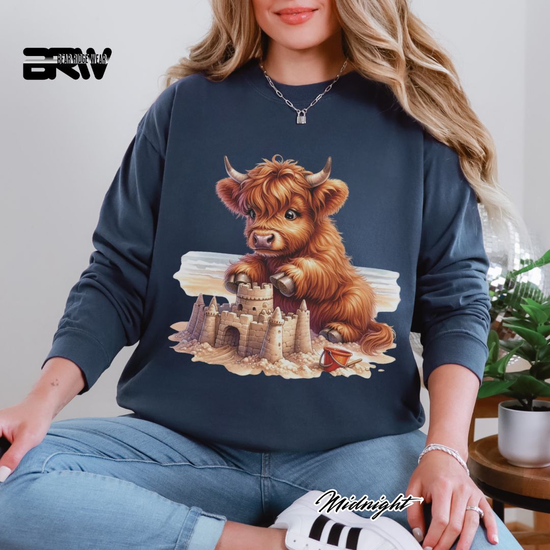 'Highland Cow-Sandcastle' Summer Long Sleeve Tee