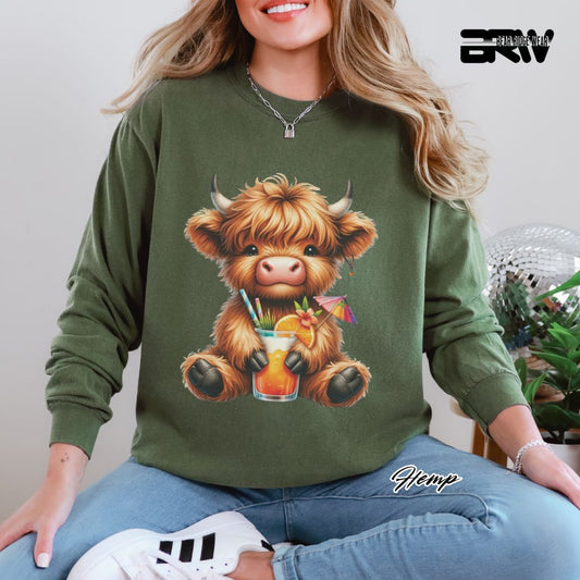 'Highland Cow- Tropical Drink' Summer Long Sleeve Tee