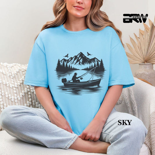 'Boat In The Lake' Everyday Tee