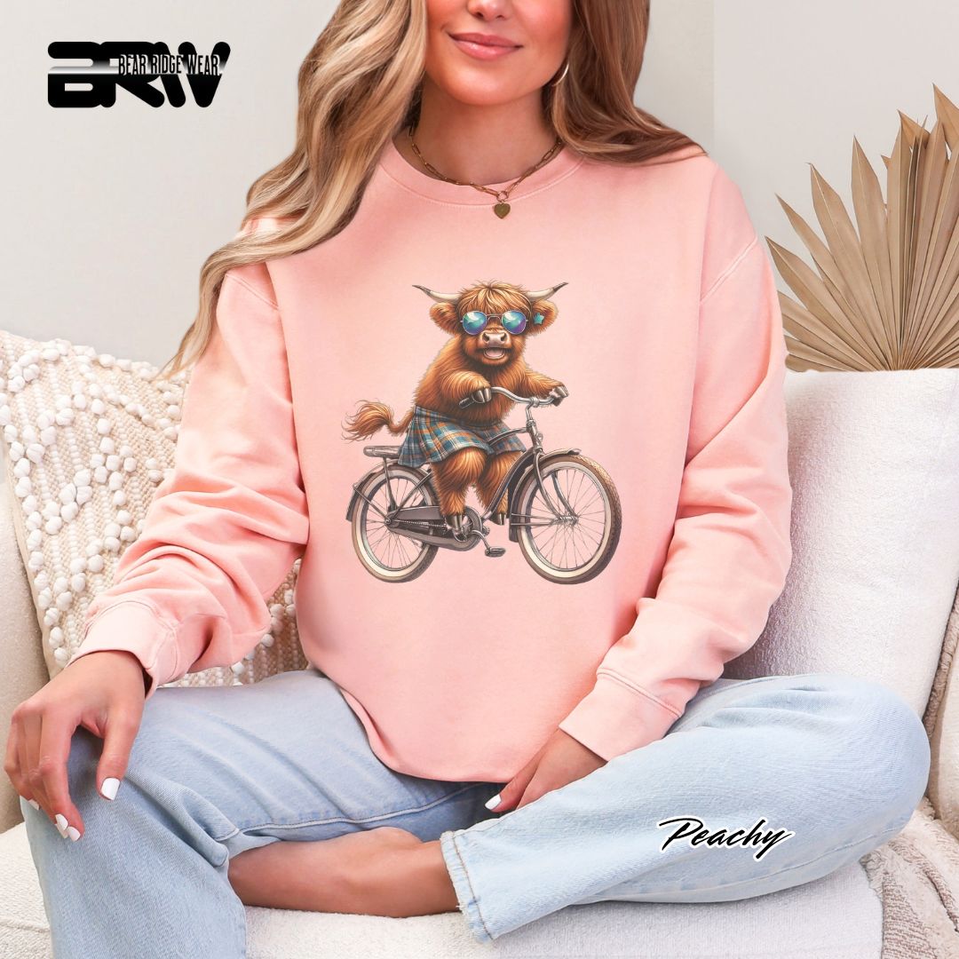 'Highland Cow-Bicycle' Summer Crewneck Sweatshirt