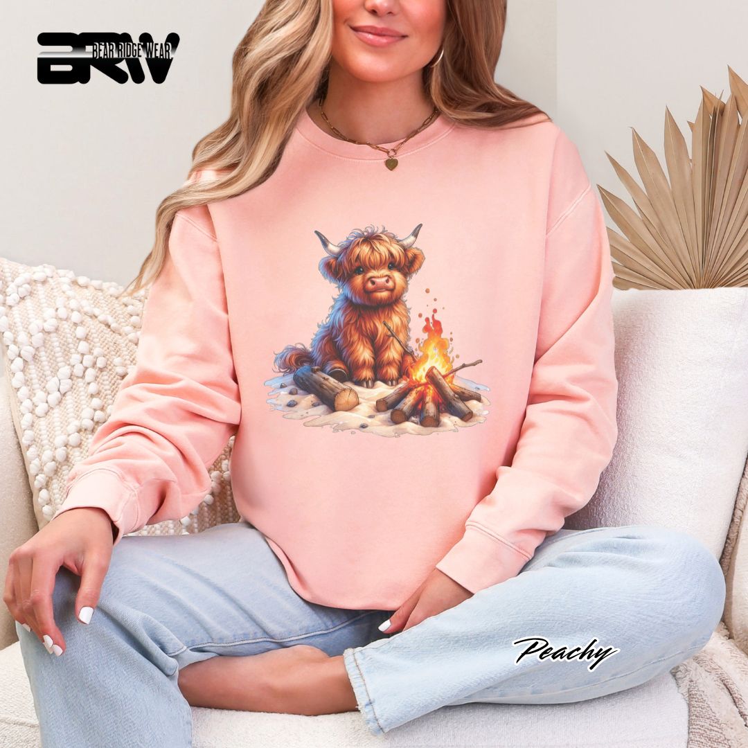'Highland Cow-Bonfire' Black Summer Crewneck Sweatshirt