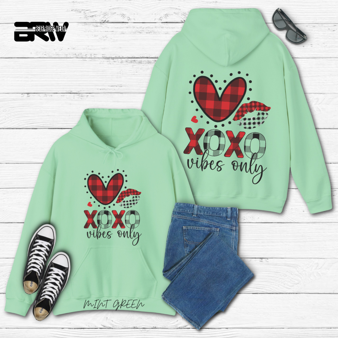 'Xoxo Vibes Only' Hoodie