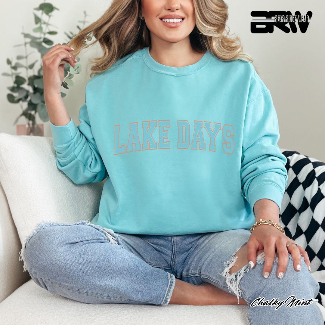 'Lake Days' Summer Crewneck Sweatshirt